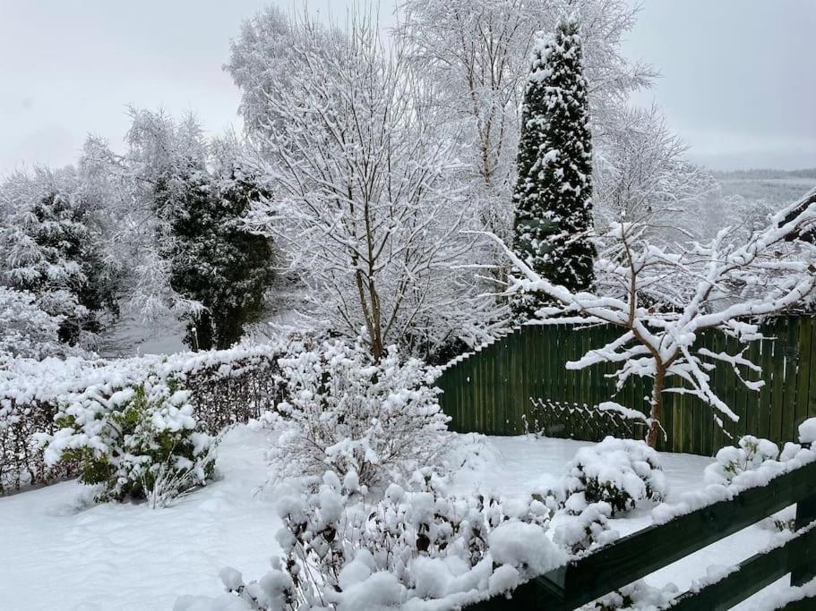 Apartmán Bonny Wee Snug - Pod In Spean Bridge Exteriér fotografie